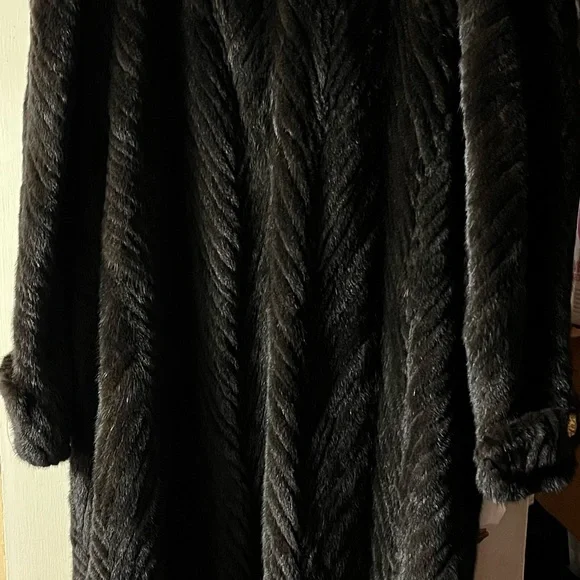 Men’s Big & Talk Full Length Mink Coat - Picture 10 of 16